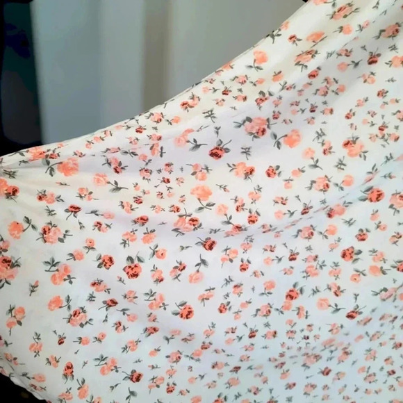 *NWT* no comment Button Up Crochet Floral Sun Dress Size M - Picture 5 of 6